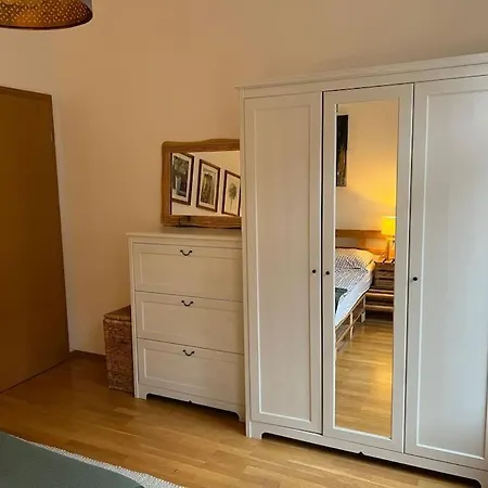 Beliebt: Zentrales & Ruhiges Innenstadtapartment Apartment Halle (Saale)